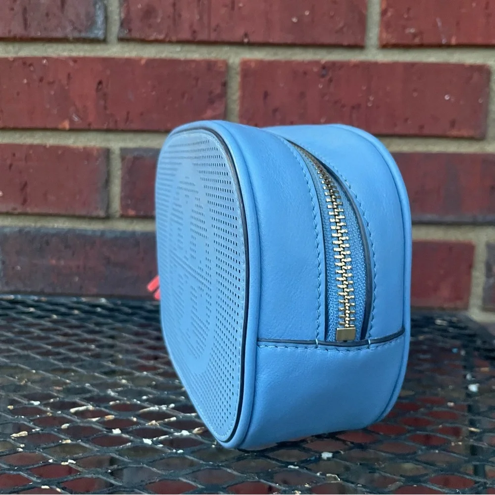 Tory Burch Logo Blue Perforated Leather Cosmetic Make Up Bag Pouch Clutch EUC - Picture 3 of 7